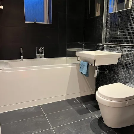 Luxurious 2 Bedroom Flat Britannia Village London Exterior photo